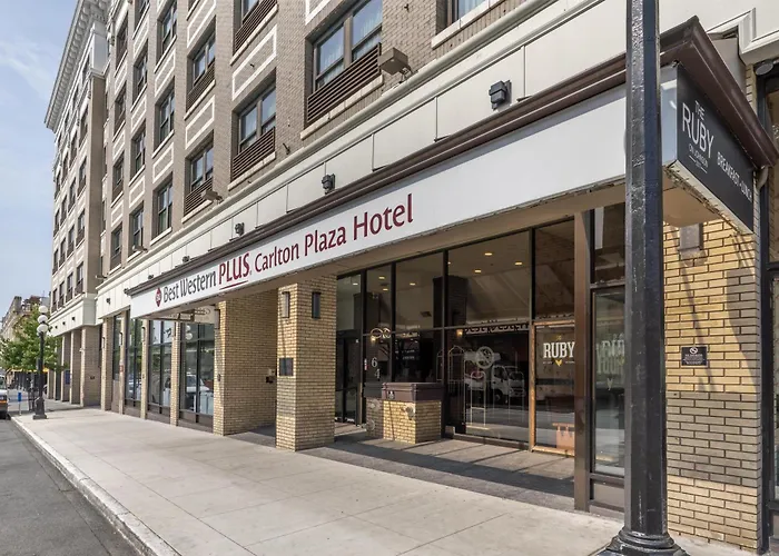 Best Western Plus Carlton Plaza Hotel